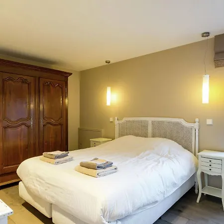 Cozy In Gedinne Near Forest Feriehus