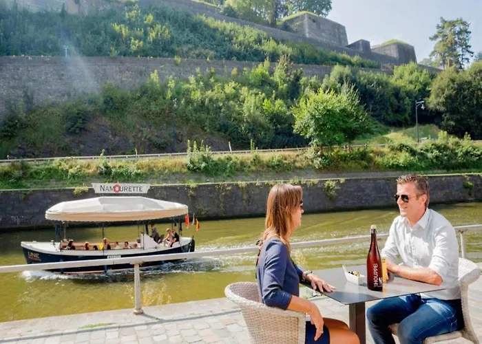 In Gedinne By The River * Vencimont